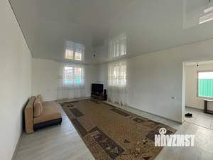 Дом 200м², 2-этажный, на длительный срок,