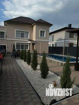 Дом 260м², 2-этажный, посуточно,