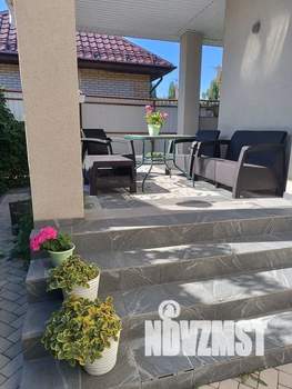 Дом 200м², 2-этажный, посуточно,