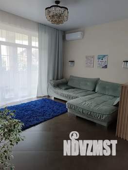 Дом 200м², 2-этажный, посуточно,