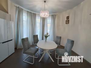 Дом 200м², 2-этажный, посуточно,