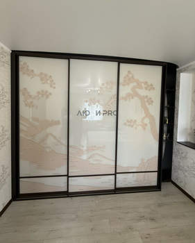 Дом 330м², 3-этажный, участок 9 сот.