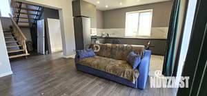 Дом 139м², 2-этажный, участок 8 сот.