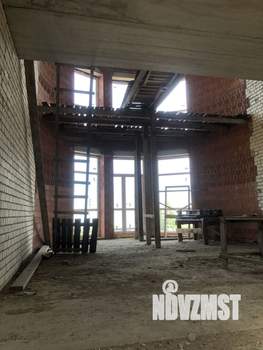 Коттедж 450м², 2-этажный, участок 15 сот.