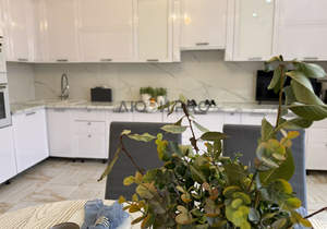 Дом 401м², 3-этажный, участок 6 сот.