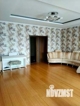 Дом 330м², 3-этажный, участок 9 сот.