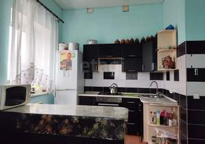 Дом 358м², 3-этажный, участок 9 сот.