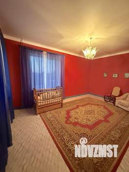 Коттедж 528м², 3-этажный, участок 8 сот.