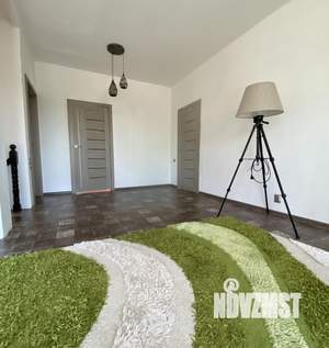 Коттедж 145м², 2-этажный, участок 5 сот.