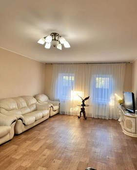 Дом 114м², 2-этажный, участок 4 сот.