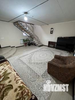 Дом 212м², 2-этажный, участок 9 сот.