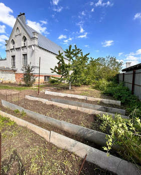 Дом 214м², 3-этажный, участок 9 сот.