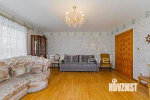 Дом 386м², 3-этажный, участок 6 сот.