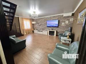 Дом 145м², 2-этажный, участок 5 сот.