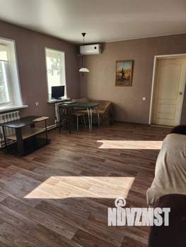 Дом 92м², 2-этажный, участок 7 сот.