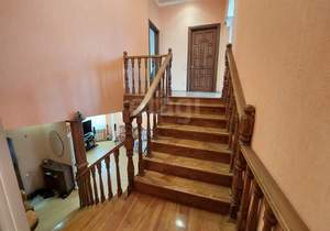 Дом 259м², 3-этажный, участок 11 сот.