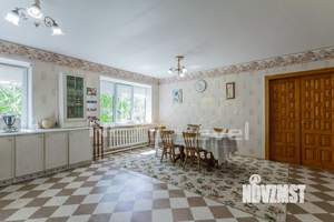 Дом 386м², 3-этажный, участок 6 сот.