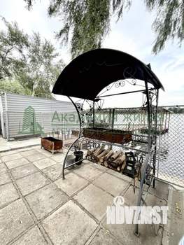 Дом 141м², 3-этажный, участок 8 сот.