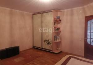 Дом 302м², 3-этажный, участок 15 сот.