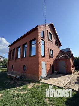 Дом 212м², 2-этажный, участок 9 сот.