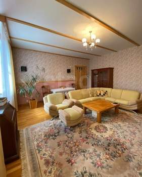 Дом 369м², 3-этажный, участок 10 сот.