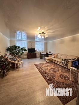 Дом 215м², 2-этажный, участок 8 сот.