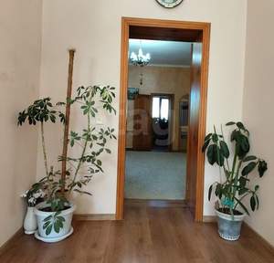 Дом 300м², 2-этажный, участок 9 сот.