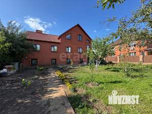 Дом 212м², 2-этажный, участок 9 сот.