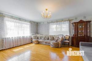 Дом 386м², 3-этажный, участок 6 сот.