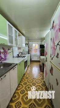 Дом 61м², 2-этажный, участок 10 сот.