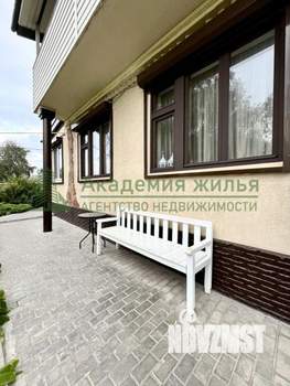 Дом 141м², 3-этажный, участок 8 сот.