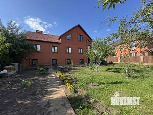 Дом 212м², 2-этажный, участок 9 сот.