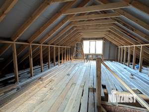 Дом 113м², 2-этажный, участок 5 сот.