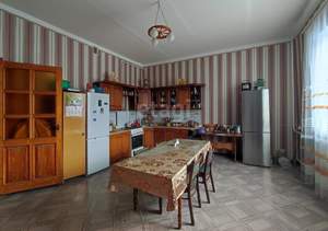 Дом 419м², 3-этажный, участок 9 сот.