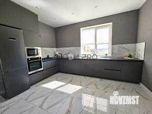 Дом 139м², 2-этажный, участок 8 сот.