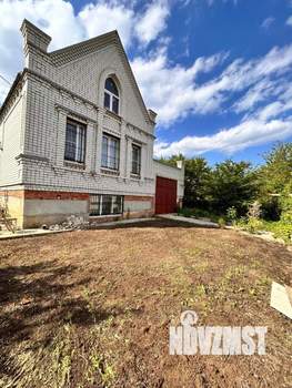 Дом 214м², 3-этажный, участок 9 сот.