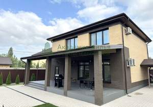 Дом 208м², 2-этажный, участок 10 сот.