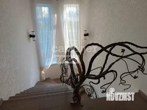 Дом 169м², 2-этажный, участок 6 сот.