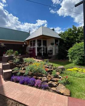 Дом 369м², 3-этажный, участок 10 сот.