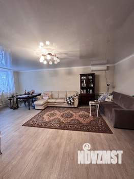 Дом 215м², 2-этажный, участок 8 сот.