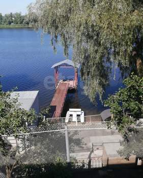 Дом 140м², 2-этажный, участок 8 сот.