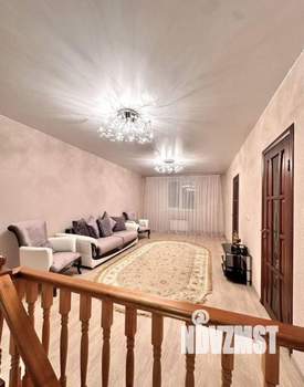 Дом 114м², 2-этажный, участок 4 сот.