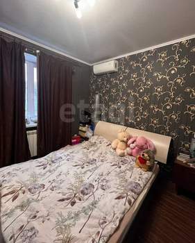 Дом 640м², 3-этажный, участок 960 сот.