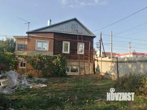 Дом 65м², 2-этажный, участок 6 сот.