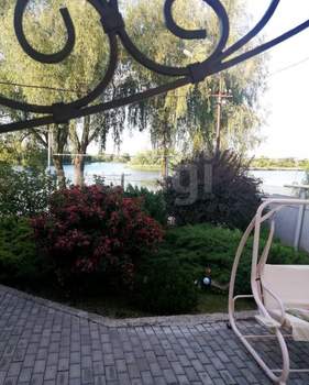 Дом 140м², 2-этажный, участок 8 сот.