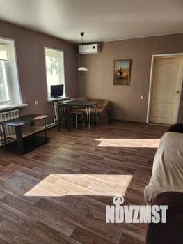 Дом 92м², 2-этажный, участок 7 сот.