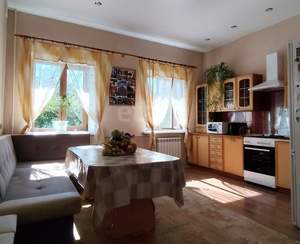 Дом 300м², 2-этажный, участок 9 сот.