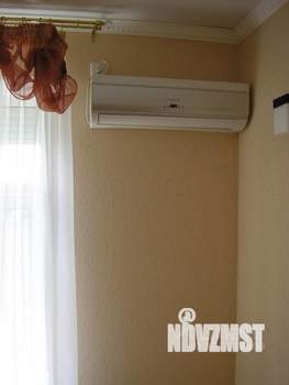 Коттедж 302м², 3-этажный, участок 10 сот.