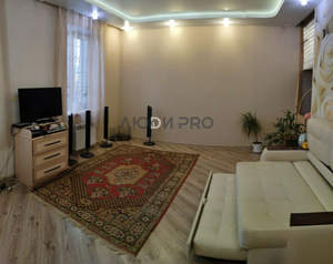 Дом 214м², 3-этажный, участок 9 сот.