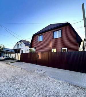 Дом 114м², 2-этажный, участок 4 сот.